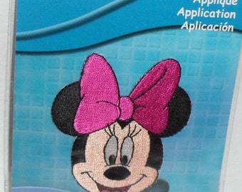 Disney MINNIE MOUSE Head Embroidered iron-on Patch 3" NEW