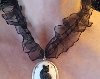 Black Cat, Gothic Choker: Large, Bold Kitty Cameo Choker - Black Cat on White Resin on Frothy, Wide Black Scalloped Organdy Collar