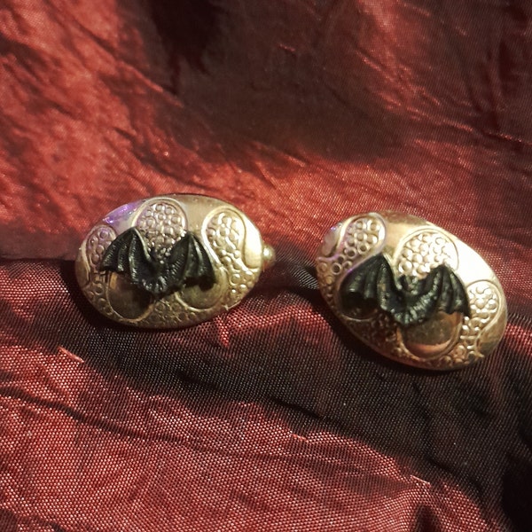 Batty Cuff Links of the Night! Vintage 1950s Steel Cuff Links with Black Bats Added for Greatness on a "Bloody" Etched Design!