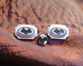 Batty Cuff Link & Tie Tack Set! Classic Vintage 1960s Tie Tack, Matching Notched Rectangle with Oval Cuff Links Textured Silver + Tiny Bats!