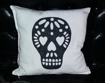 Sugar Skull Pillow Cover (Black and White), Day of the Dead, Diamond design Los Maertos, Calaveras design azucar, Mexican, Mexico