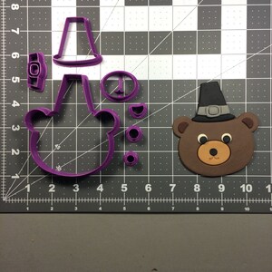 Bear Pilgrim Cookie Cutter Set