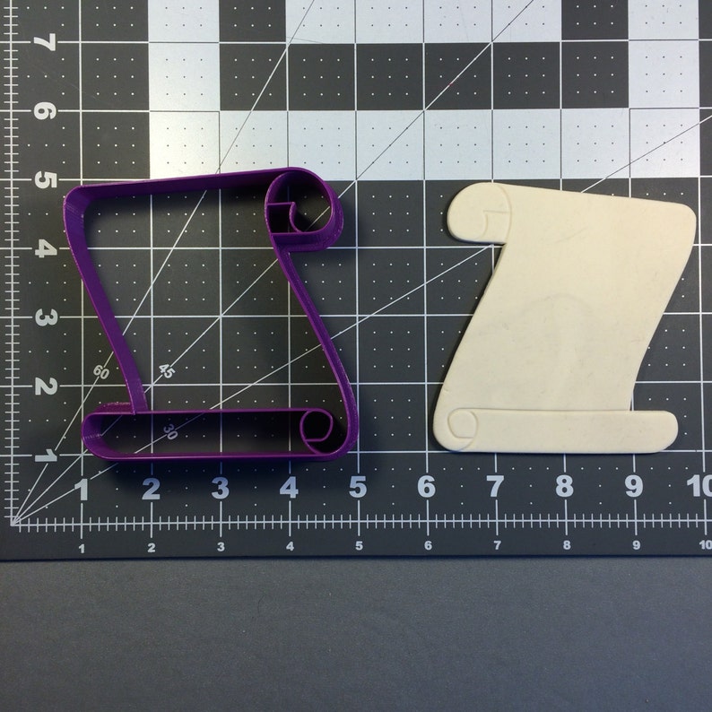 Scroll 101 Cookie Cutter