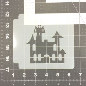 Estêncil de casa assombrada de Halloween 100