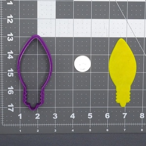 Christmas - Light Bulb 266-E366 Cookie Cutter Silhouette