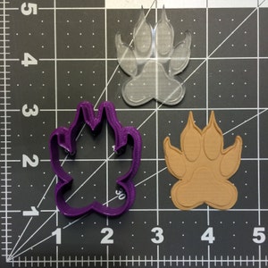 Wolf 100 Cookie Cutter and Stamp