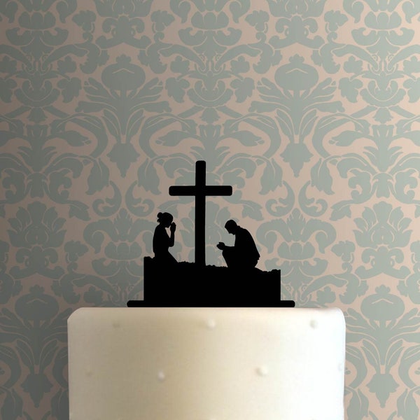 Couple Praying 225-B522 Cake Topper