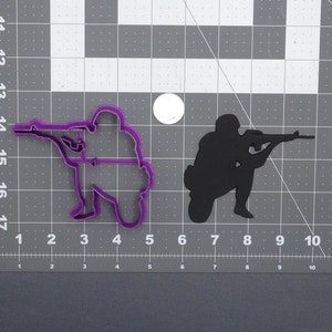 Soldier Aiming 266-D801 Cookie Cutter