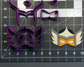 Super Hero Mask 100 Cookie Cutter Set