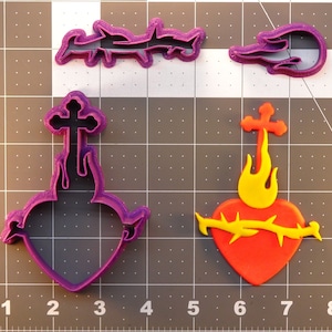 Sacred Heart of Jesus 266-393 Cookie Cutter Set