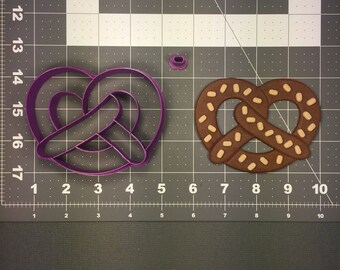 Pretzel 100 Cookie Cutter Set