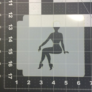 Pin Up Girl 102 Stencil