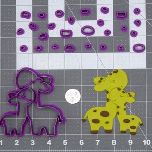 Giraffe Mom and Baby 266-G878 Cookie Cutter Set