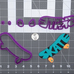 Skateboard 266-G487 Cookie Cutter Set