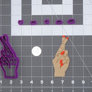 Fingers Crossed 266-I031 Cookie Cutter Set