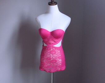 Pink Lace Open Bottom Corselet, Size Small