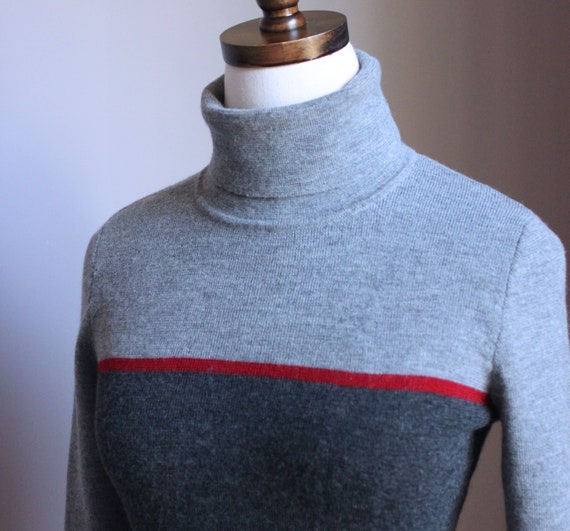 Small Merino Wool Turtleneck Gray Sweater, Ann Ta… - image 3