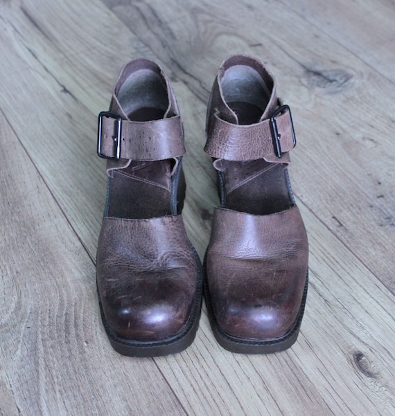Vintage Size 6 Mary Jane Lug Sole Shoes, Brown Le… - image 2