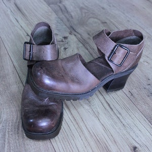 Vintage Mary Jane Lug Sole Shoes, Brown Leather, Size 6