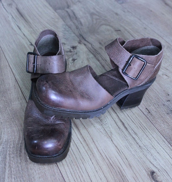 Vintage Size 6 Mary Jane Lug Sole Shoes, Brown Le… - image 4