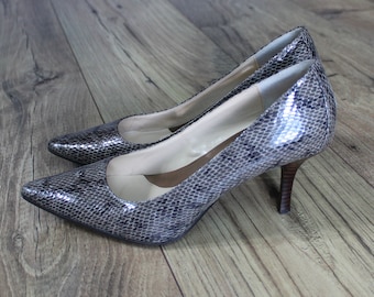 Calvin Klein Snakeskin Heels, Size 6 Vintage