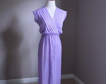 Petite 80's Vintage Lilac Purple Dress, Size 1