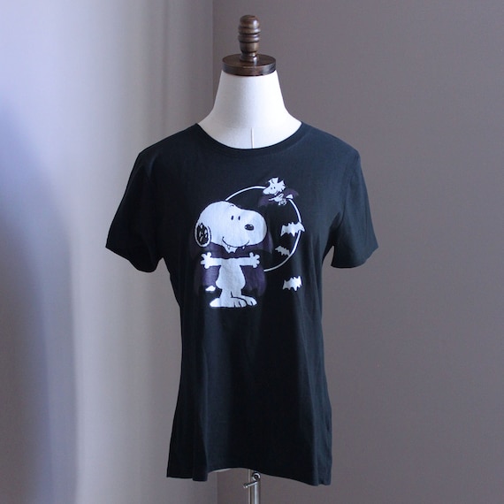 Small Vintage Snoopy T-shirt, Halloween Theme - image 1