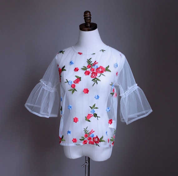 Flower tulle blouse 【White】 Long Tulle Jacket with Floral Lace Applique | David's Bridal
