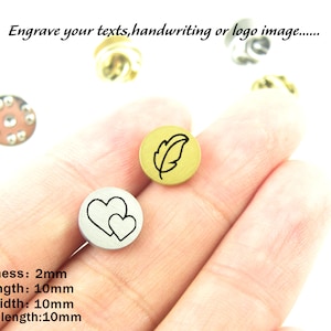 Personalisierte Brosche Pin Individuelle Initialen Name Brosche Pin Gravieren Blanko Edelstahl Brosche Personalisierte Name Brosche Pin 10mm Hochzeit Pins
