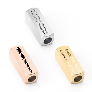 Perlina distanziatrice scorrevole cuboide personalizzata Perlina tubolare con testo personalizzato Bracciale in acciaio inossidabile inciso Perlina distanziatrice scorrevole per cordino in pelle di liquirizia