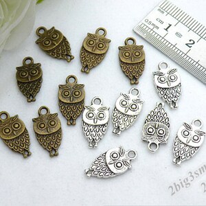 30x Tibetan Silver Charms Bird 2-Sided Owl Pendant DIY Jewelry Accessories /786F 