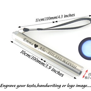 Linterna táctica redonda personalizada de acero inoxidable con luz de luna, mini linterna grabada para exteriores, regalo para el aula.