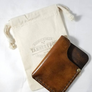 Cartera de hombre, cartera de cuero delgada, perfil pequeño, minimalista, un bolsillo, elija su color de cuero e hilo, monograma GRATIS