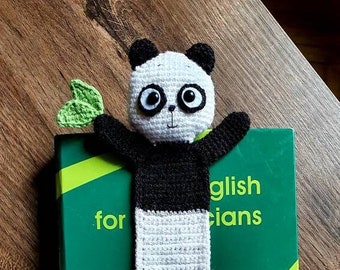 Panda gehaakte bladwijzer - grappige bibliothecaris pagina marque. Leuk cool en uniek cadeau voor boeklezer