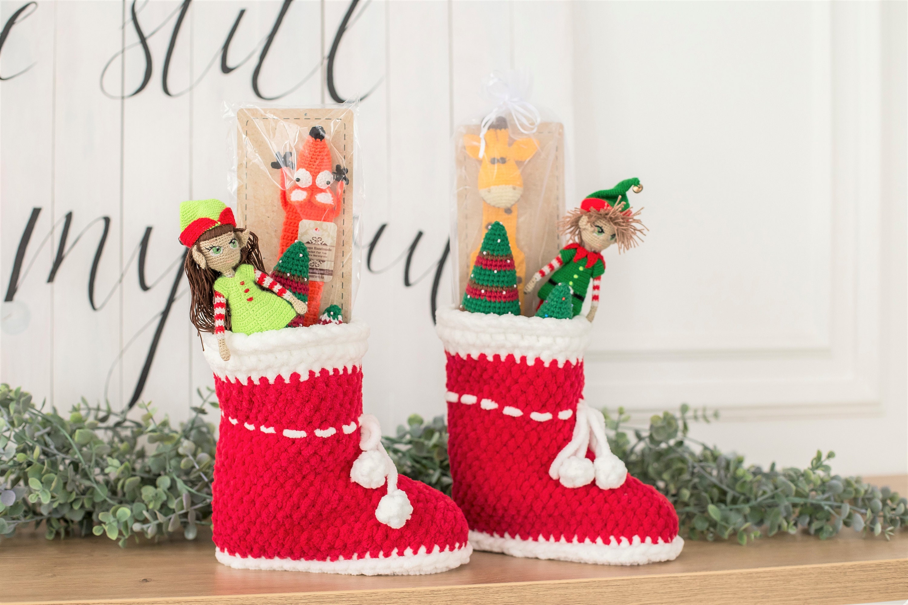 ヴィンテージ　We Forest Folk クリスマスストッキングを持つネズミ ヴィンテージ We Forest Folk クリスマスストッキングを持つネズミ