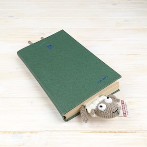 Cute Sheep bookmark - bookworm gift for him. Sheep lover crochet  gift - peeking lamb animal,  Bookworm bookish kids gift idea