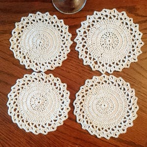 Crochet cup & glass round coasters gift doily table mat image 3