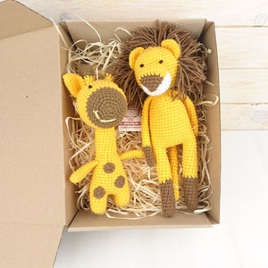 Lion & giraffe baby toy set crochet newborn shower soft gifts. Amigurumi stuffed yellow animals for a 1st birthday image 1