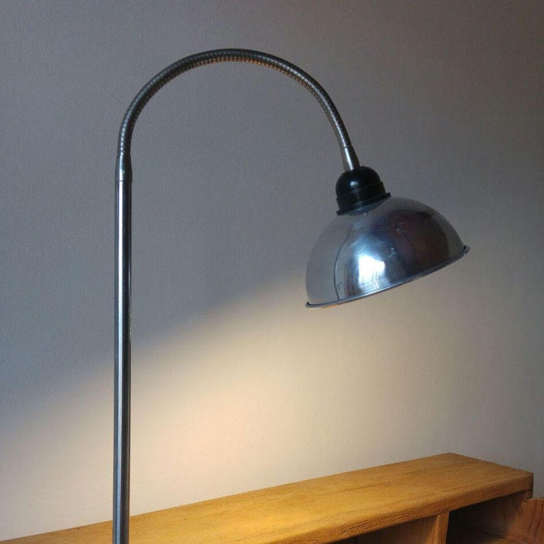 flexible arm desk lamp
