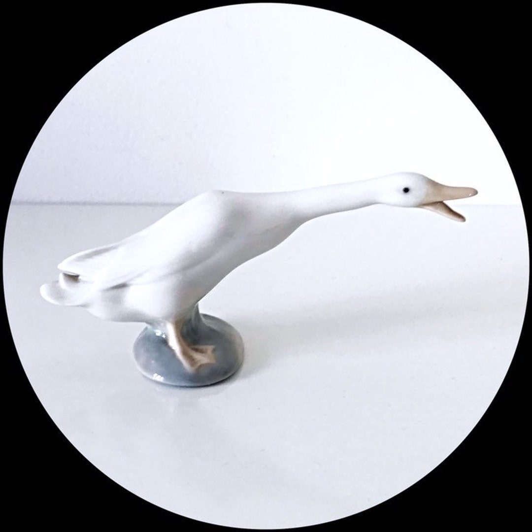 Colombes de Paix et d'Amour par LLADRÒ, Figurine estampille & Num faite main