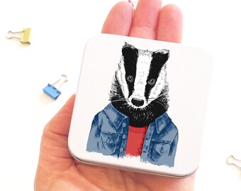 Mini boîte en métal Urban Badger, petite boîte en métal souvenir, petite boîte de rangement en métal, mini boîte cadeau