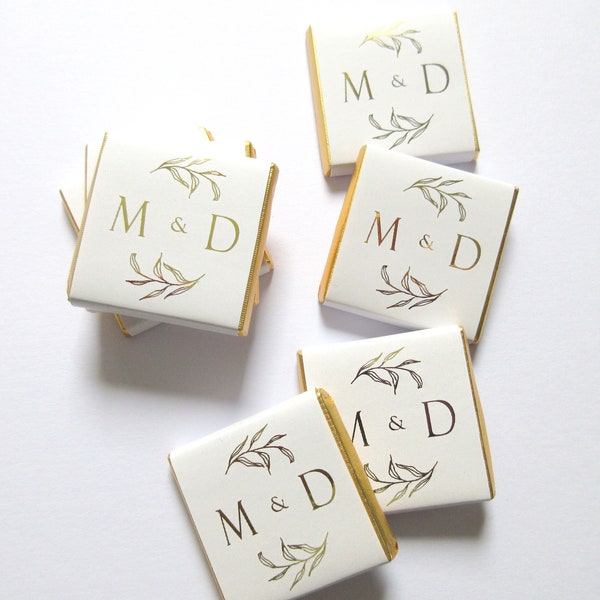 Wedding Personalised Chocolate favours, Elegant Golden Leaves and Initals, white and gold, wedding favours, pack of 25