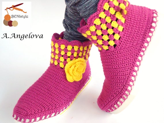 woolen booties for ladies