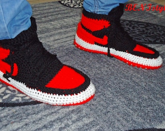 Bred  Slippers, Crochet Sneakers Slippers, Adult Slippers, House Slippers, Men's Crochet Shoes for home.