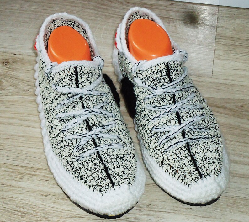 Yeezy Boost, häkeln Yeezy, Unisex Hausschuhe, Unisex Erwachsene Schuhe, Erwachsene Turnschuhe, Hausschuhe, Haus Schuhe, perfekte Geschenk für Ihr Yeezy Boost, häkeln Yeezy, Unisex Hausschuhe, Unisex Erwachsene Schuhe, Erwachsene Turnschuhe, Hausschuhe, Haus Schuhe, perfekte Geschenk für Ihr