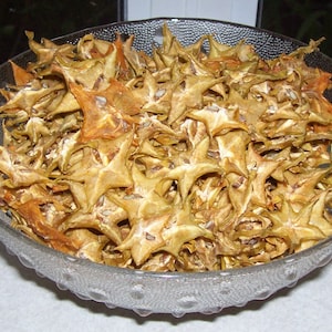 CRISPY DRIED/DEHYDRATED  organic Carambola Fruit Slices a/k/a Starfruit Slices - Quart Size Bag