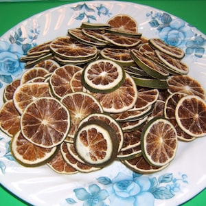Dried/Dehydrated Organic PERSIAN LIME SLICES ***24 Slices***