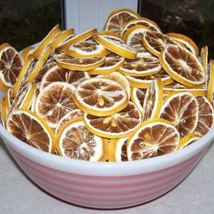 Freeze Dried Lemon Slices with Peel