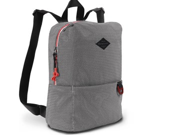 sherpani mini backpack