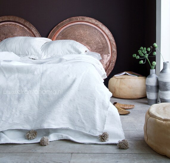 Moroccan blanket with beige pom poms XL 9'8 x 6'6 ft